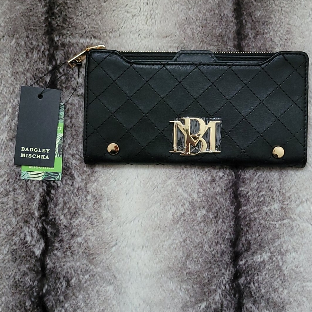 NWT Badgley Mischka vegan leather wallet - black